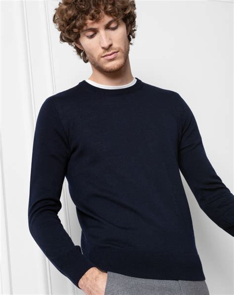 pull en laine prada|Pull en laine mérinos Bleu .